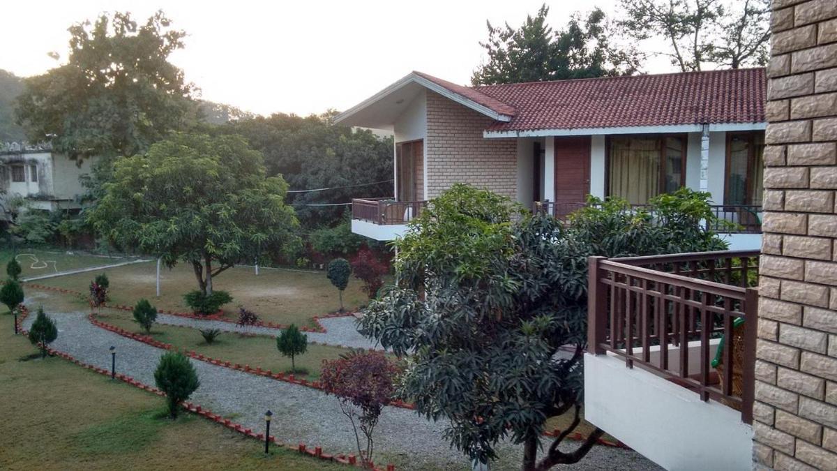 Jim Corbett Resort Рамнаґар Екстер'єр фото