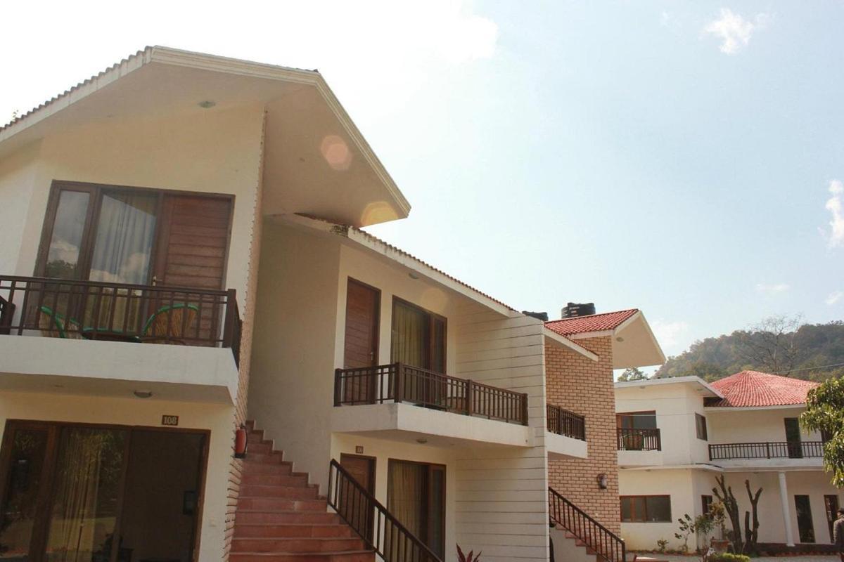 Jim Corbett Resort Рамнаґар Екстер'єр фото