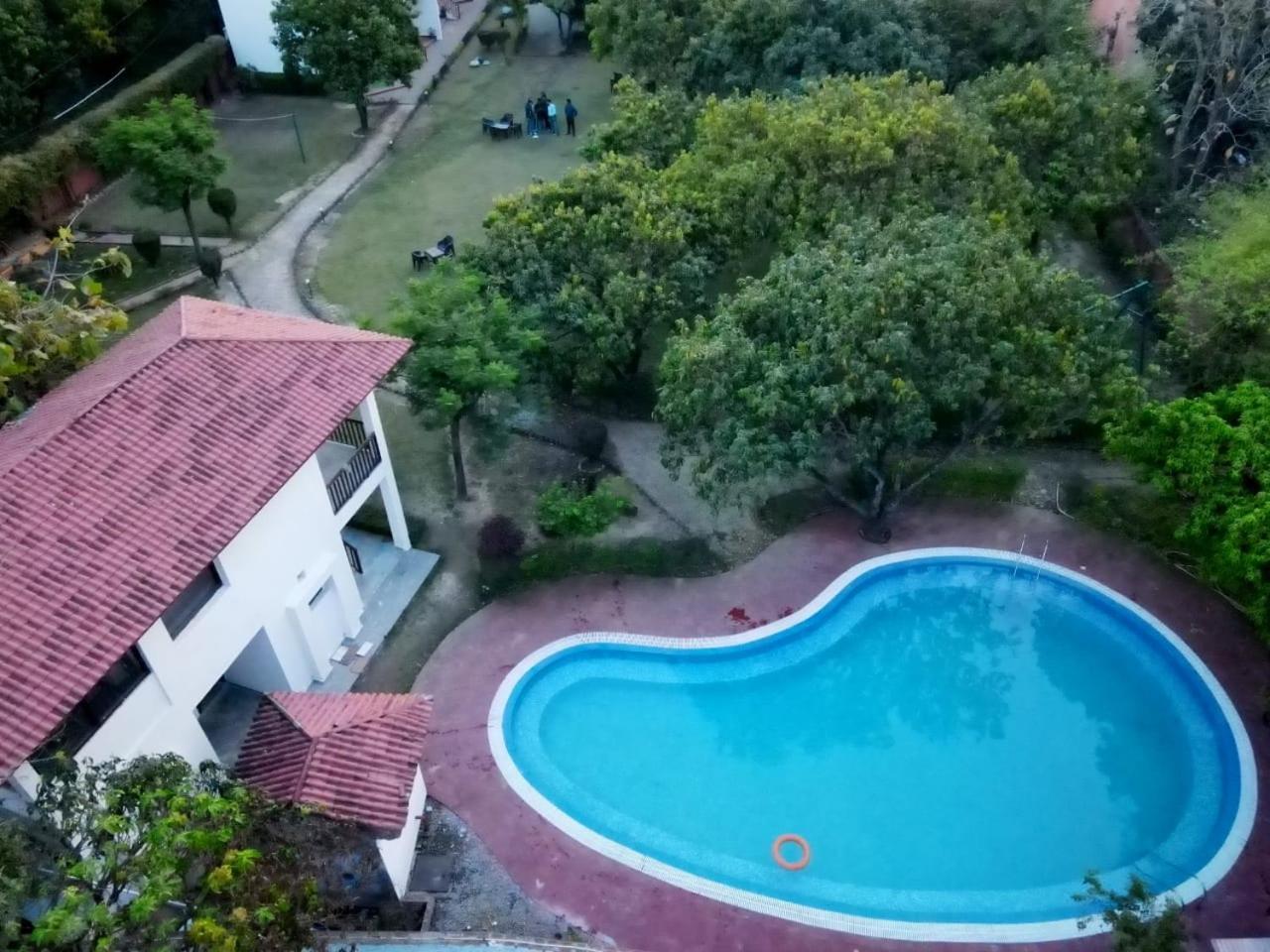 Jim Corbett Resort Рамнаґар Екстер'єр фото