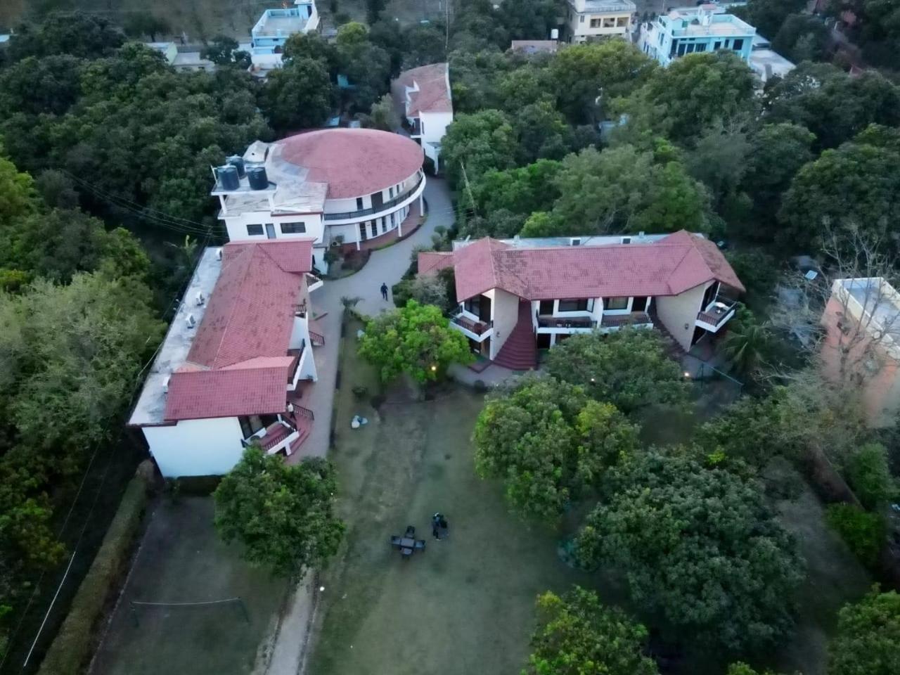 Jim Corbett Resort Рамнаґар Екстер'єр фото