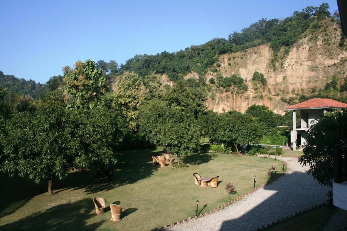 Jim Corbett Resort Рамнаґар Екстер'єр фото