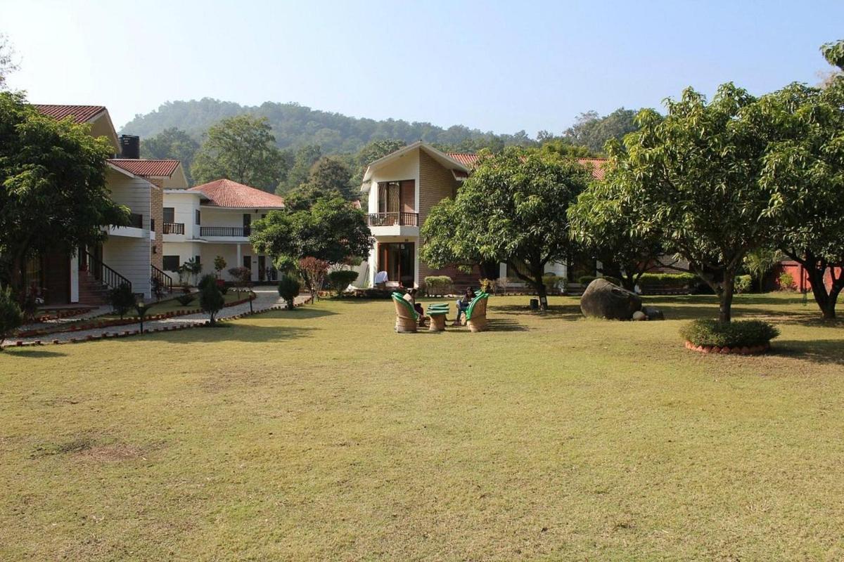 Jim Corbett Resort Рамнаґар Екстер'єр фото